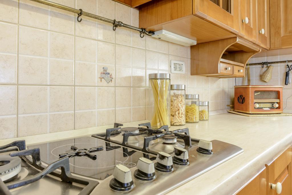 Superior Stunning Apartment Gravosa With A Free Parking ดูบรอฟนิก ภายนอก รูปภาพ